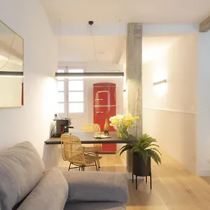 https://shiny-by-oldtown-apartments.basquecountryhotels.org