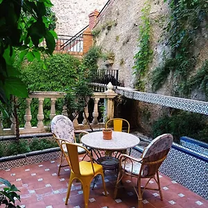 https://los-caos-de-la-casa-viva.es-andalucia.com